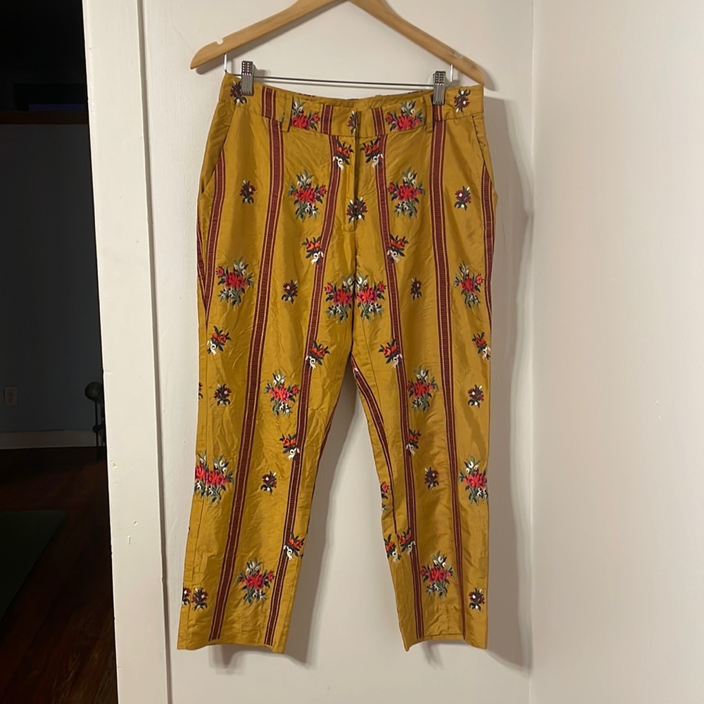 Manoush silk 3/4 pants with floral embroidery